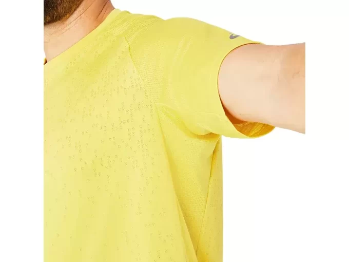 ACTIBREEZE JACQUARD SHORT SLEEVE TOP