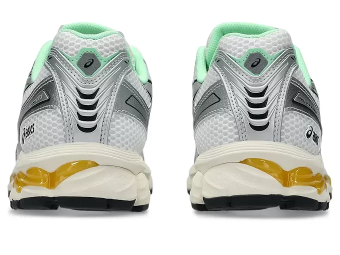 GEL-KAYANO 12.1