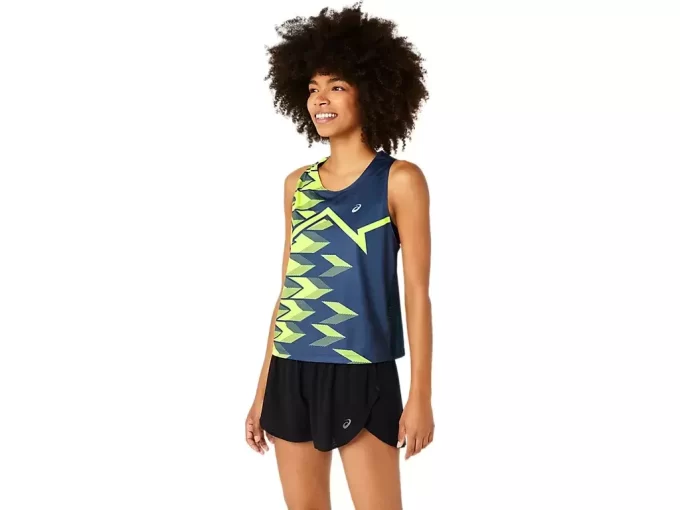 LIGHT GRAPHIC TANK