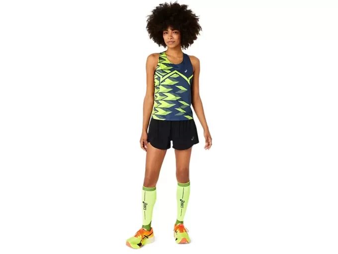 LIGHT GRAPHIC TANK