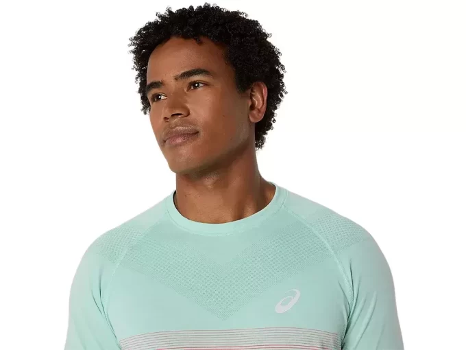 MEN’S SEAMLESS SHORT SLEEVE TOP