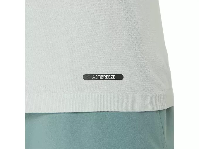MEN’S SEAMLESS SHORT SLEEVE TOP