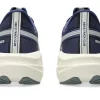 NOVABLAST  5 ASICS TRACK CLUB