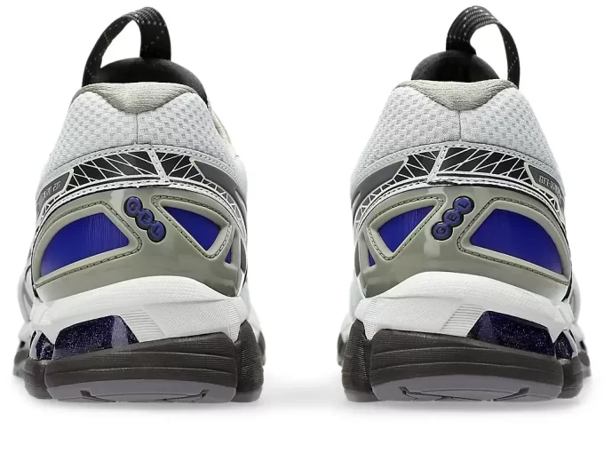 UB10-S GEL-KAYANO 20