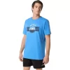 UNISEX ASICS EST 1977 MOUNTAIN TEE