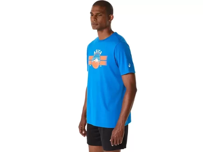 UNISEX ASICS EST 1977 MOUNTAIN TEE