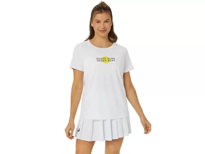 WOMEN’S CLASSIC GRAPHIC TEE WOMEN’S CLASSIC GRAPHIC TEE