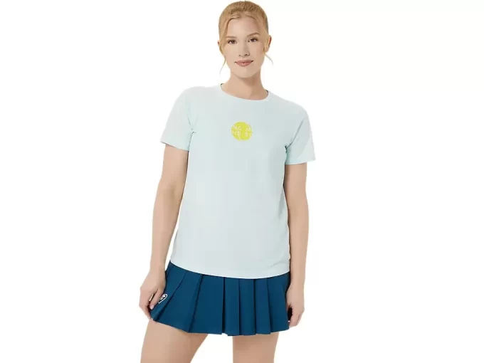 WOMEN’S CLASSIC GRAPHIC TEE