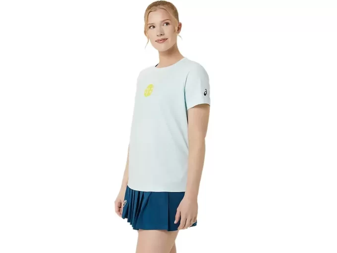 WOMEN’S CLASSIC GRAPHIC TEE