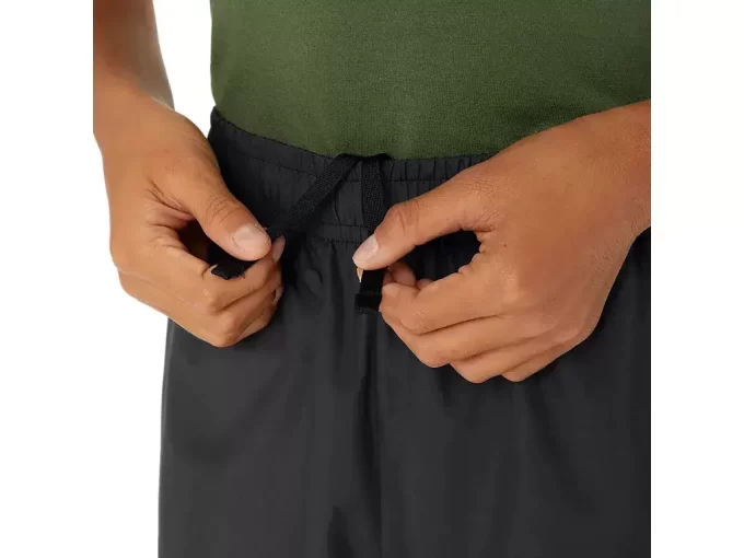 WOVEN SHORT
